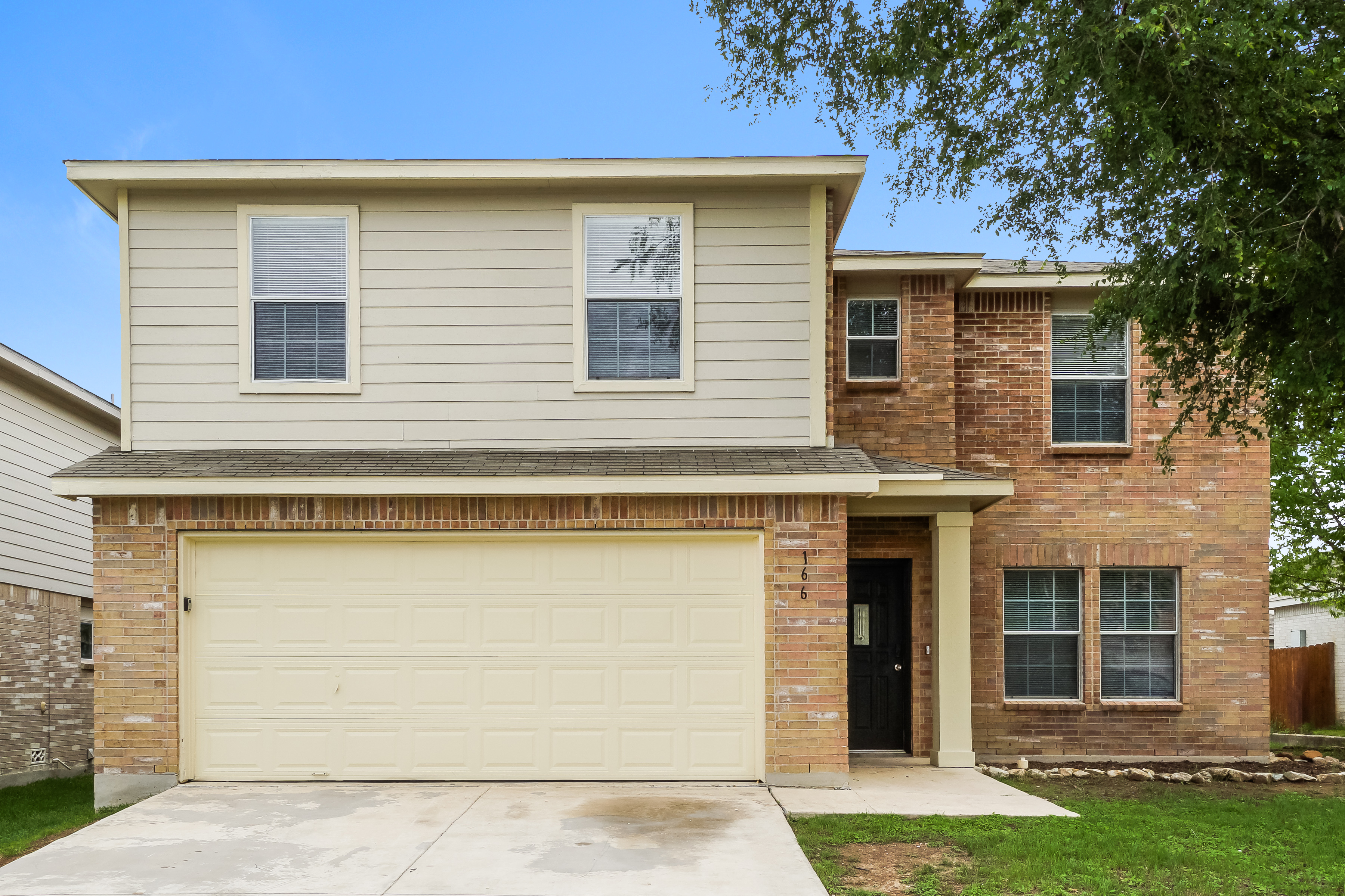 166 Birchwood Bay San Antonio, TX 78253